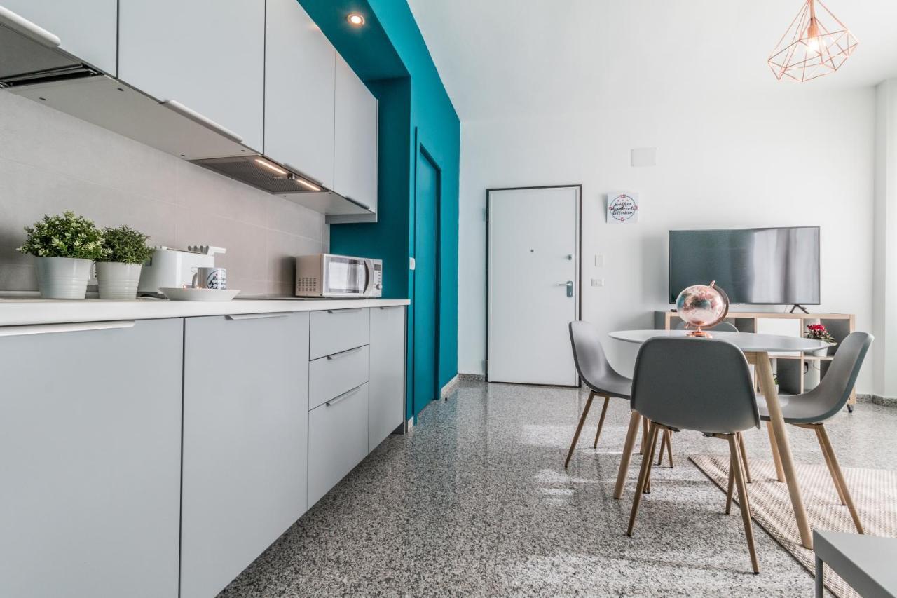 Boutique Apartments Collection-L'Attimo Fuggente 萨萨里 外观 照片