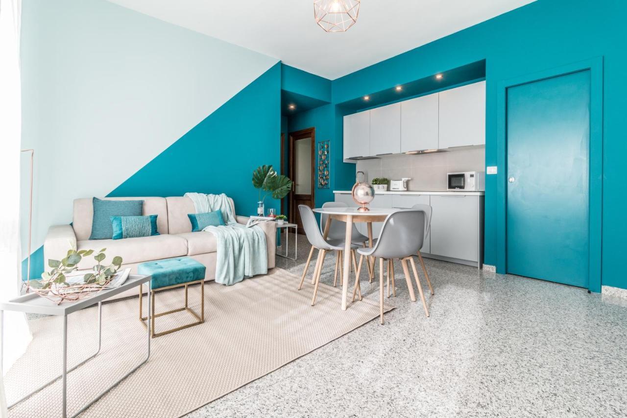 Boutique Apartments Collection-L'Attimo Fuggente 萨萨里 外观 照片