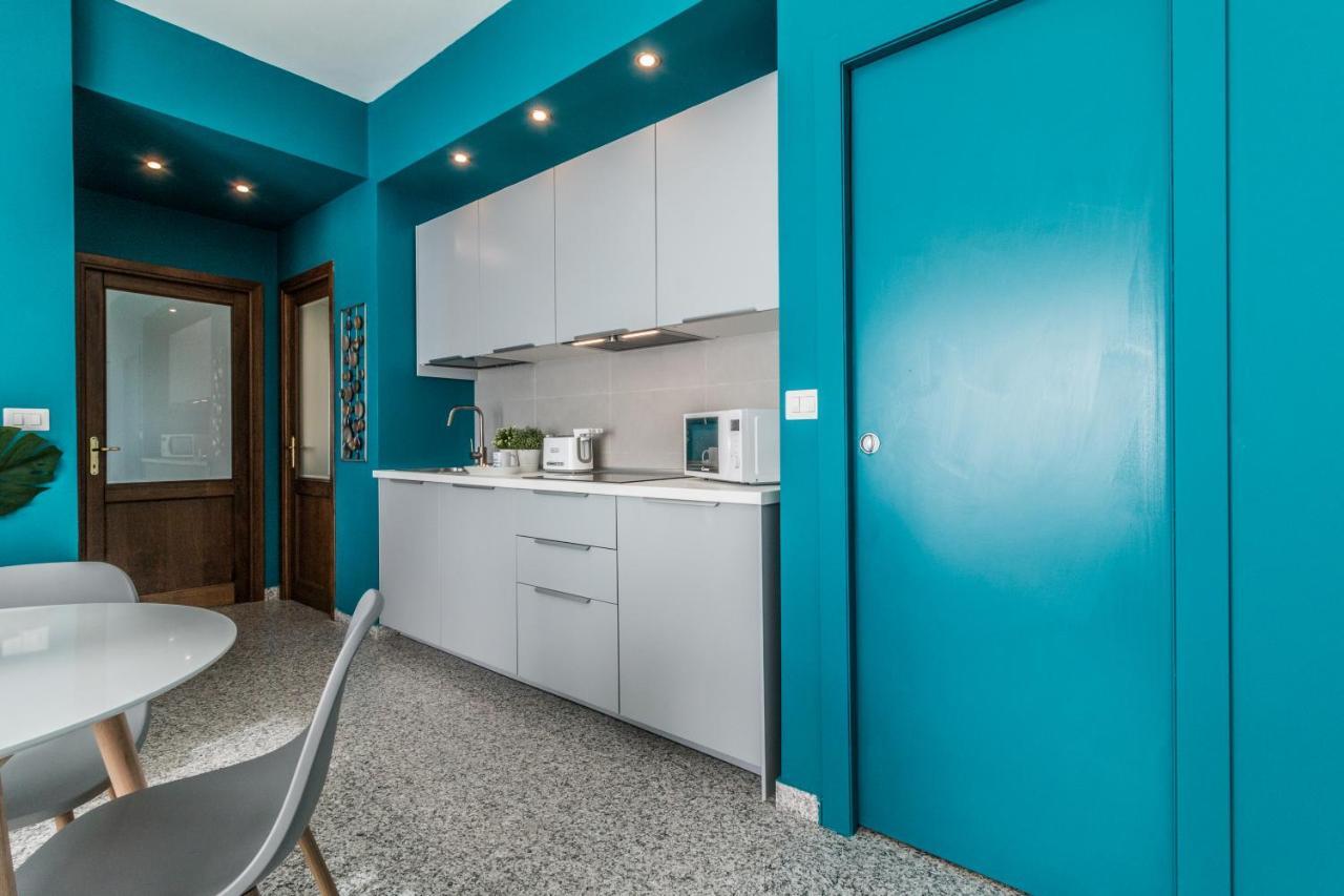 Boutique Apartments Collection-L'Attimo Fuggente 萨萨里 外观 照片